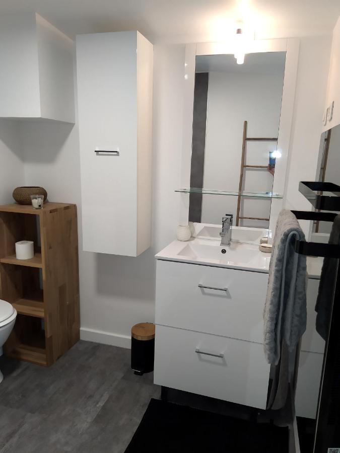 Апартаменти La Perle Du 58 - T2 Parking Wifi Terrasse Clim Родез Екстер'єр фото